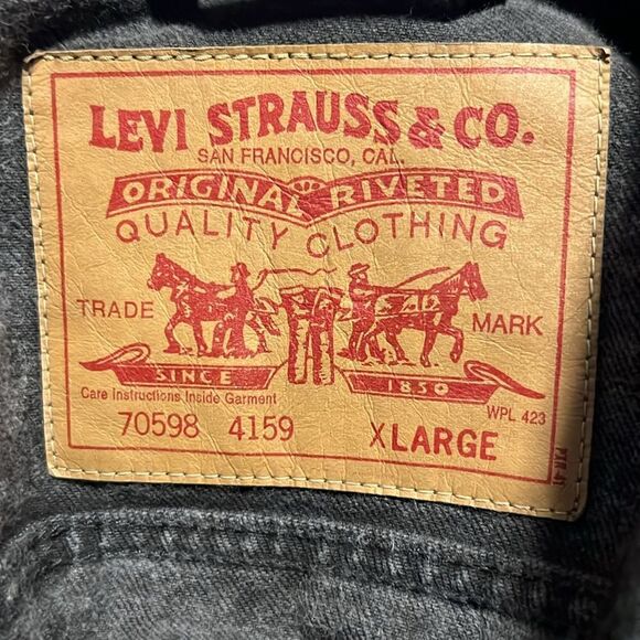 LEVI STRAUSS & CO Black Denim Jacket with Beaded Trim-XL - Picture 9 of 11